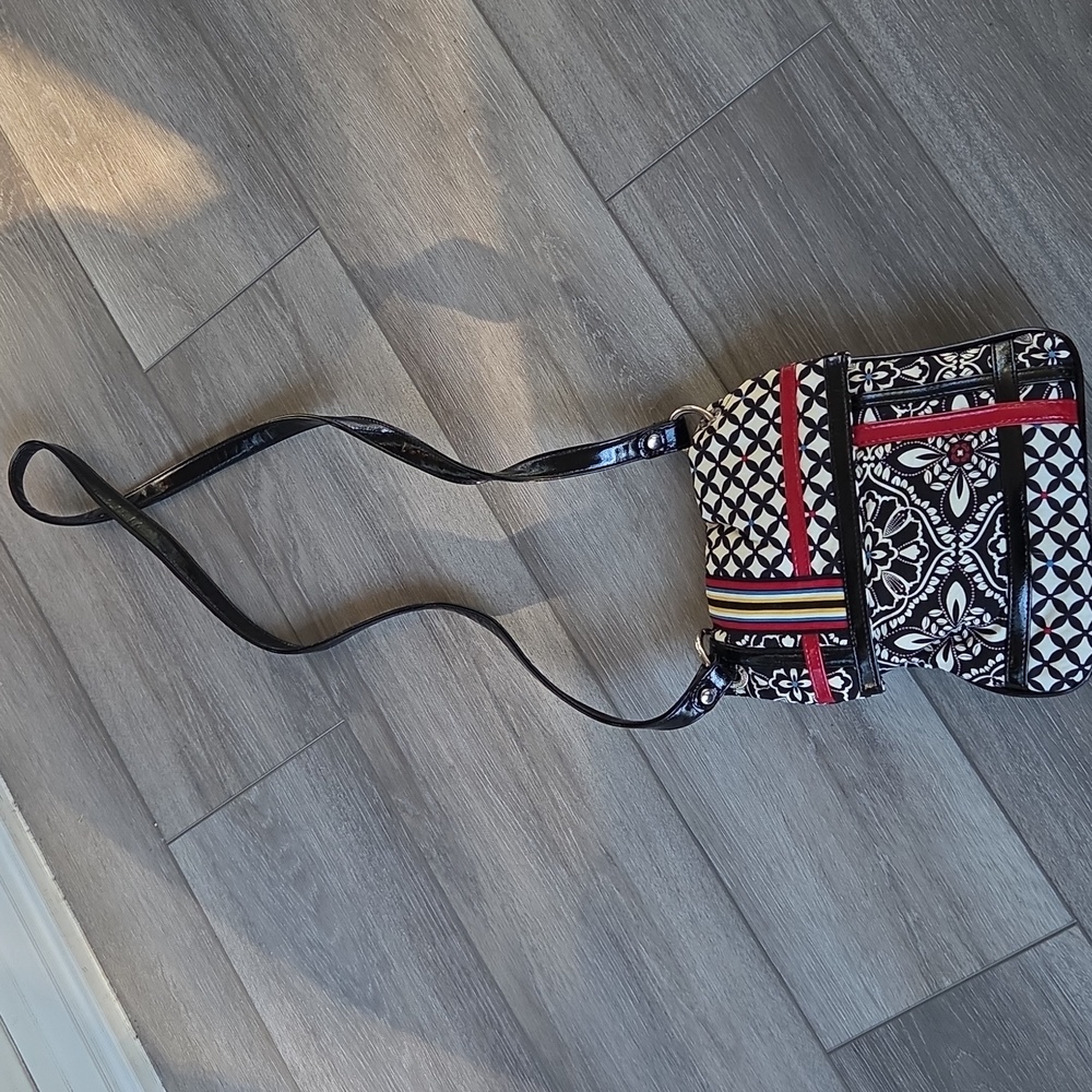 Vera Bradley Stylish Black and White Red Barcelona Crossbody Bag